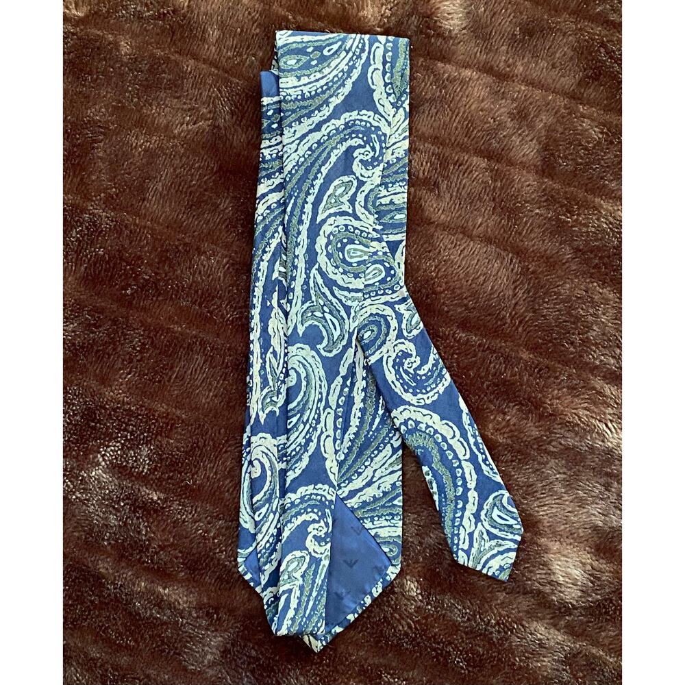 Emporio Armani Blue/Green Paisley Silk Tie‎ Very Nice!